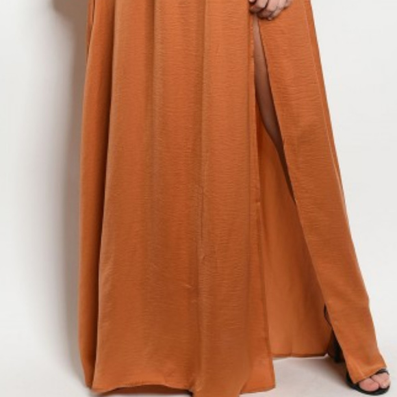 CAMEL MAXI DRESS (SEMI GOWN) - Picture 3 of 5